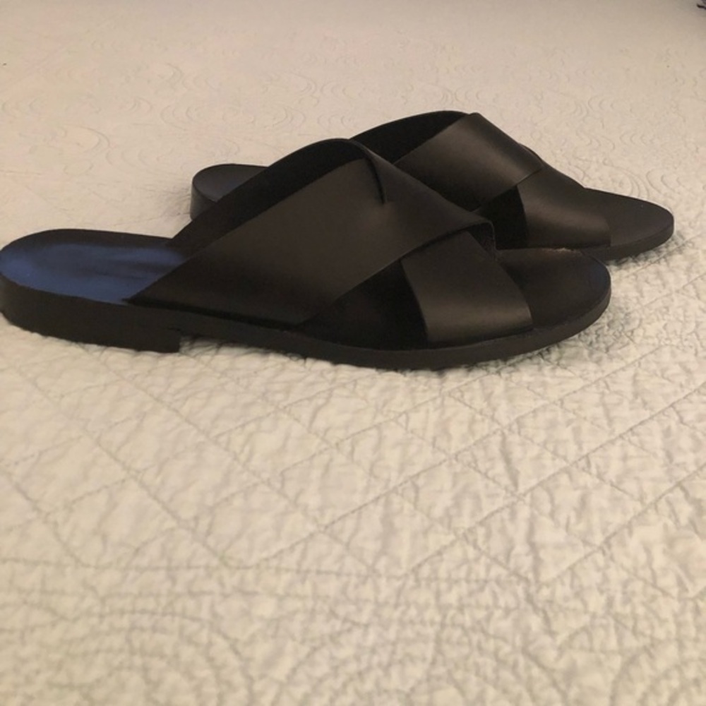 M. Gemi cross band slide slide sandal. EU 43. Dark brown.